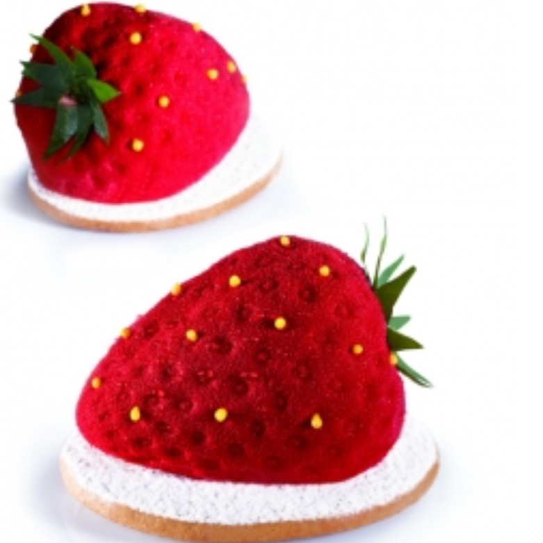 Pavoni Strawberry Mould 58x46MM Makes 20